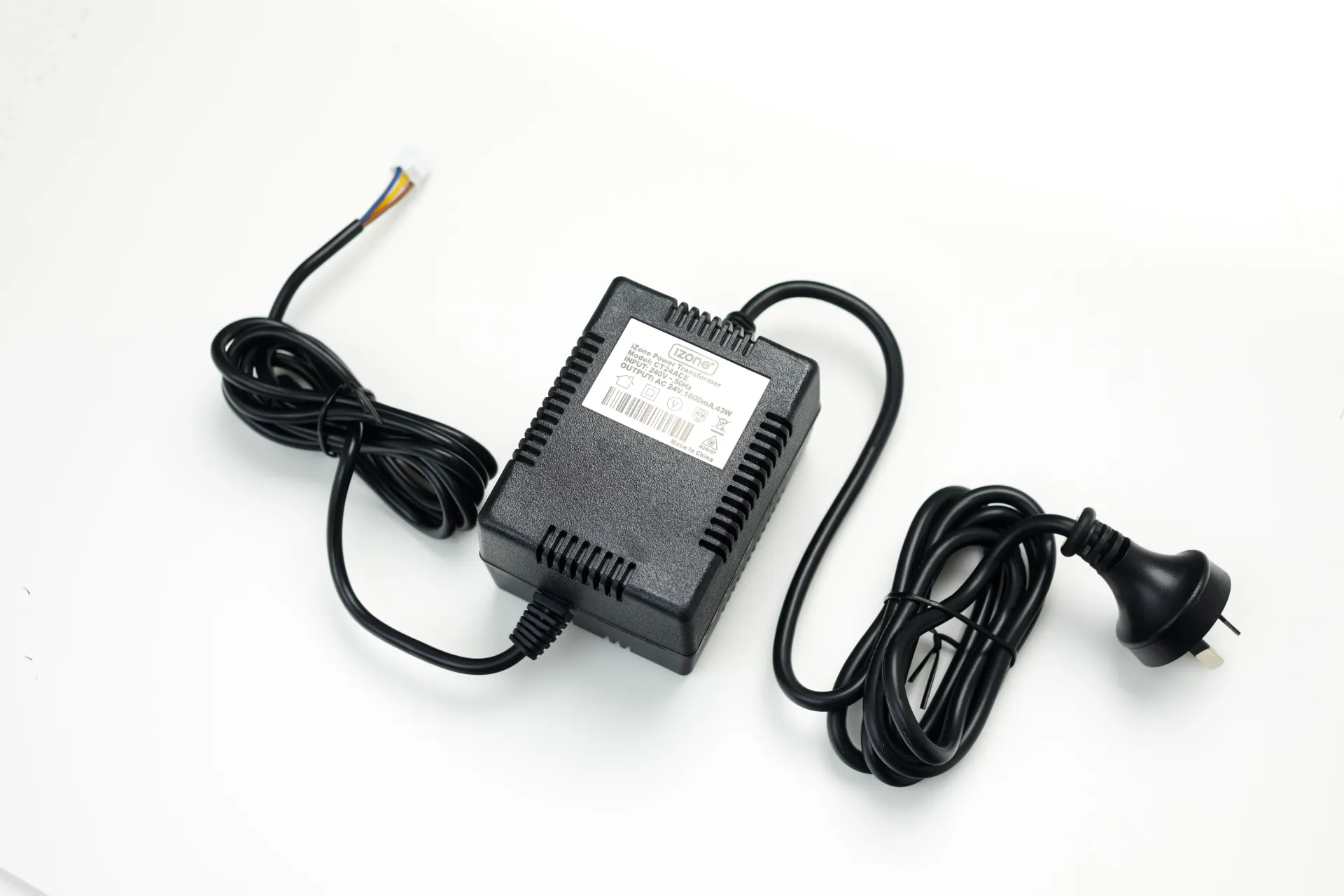 [IZ-CT24ACE] iZONE TRANSFORMER 24V AC + Earth