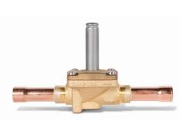 [032L1212] Danfoss Solenoid Valve 3/8 Solder EVR6 (032L1212)